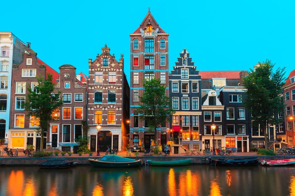 Insider Picks for Hotels Under $500 in Amsterdam