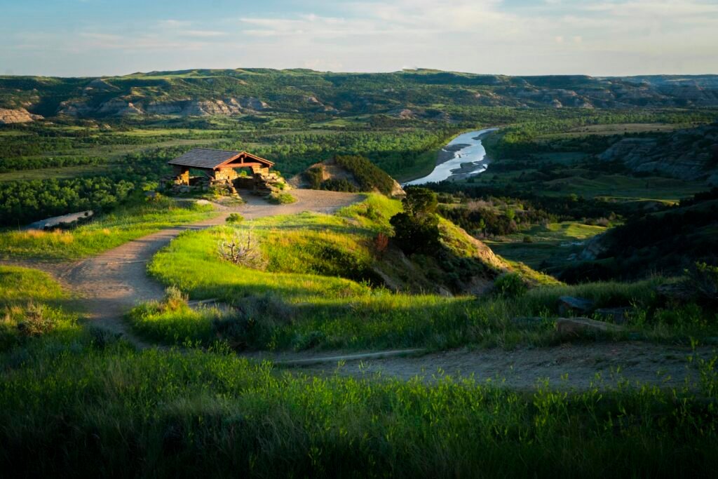 Flying International from Fargo: Should You Use FAR, GFK or MSP?