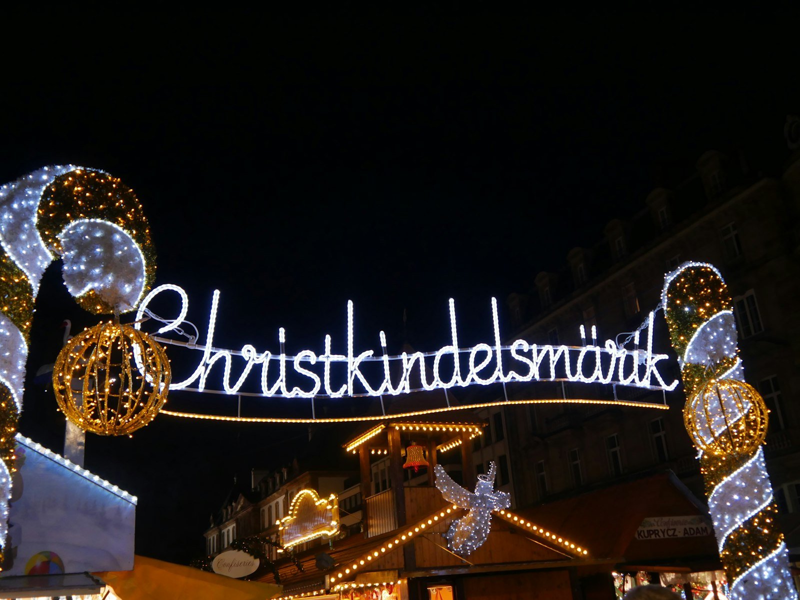 Lighted Christmas tree at the Christkindelsmärik, Place Broglie, Strasbourg, France